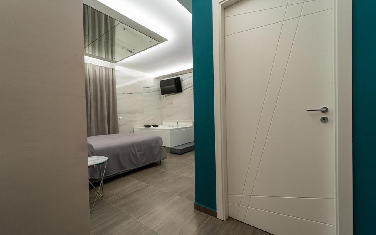Intimity Luxury Rooms Qualiano Eksteriør bilde